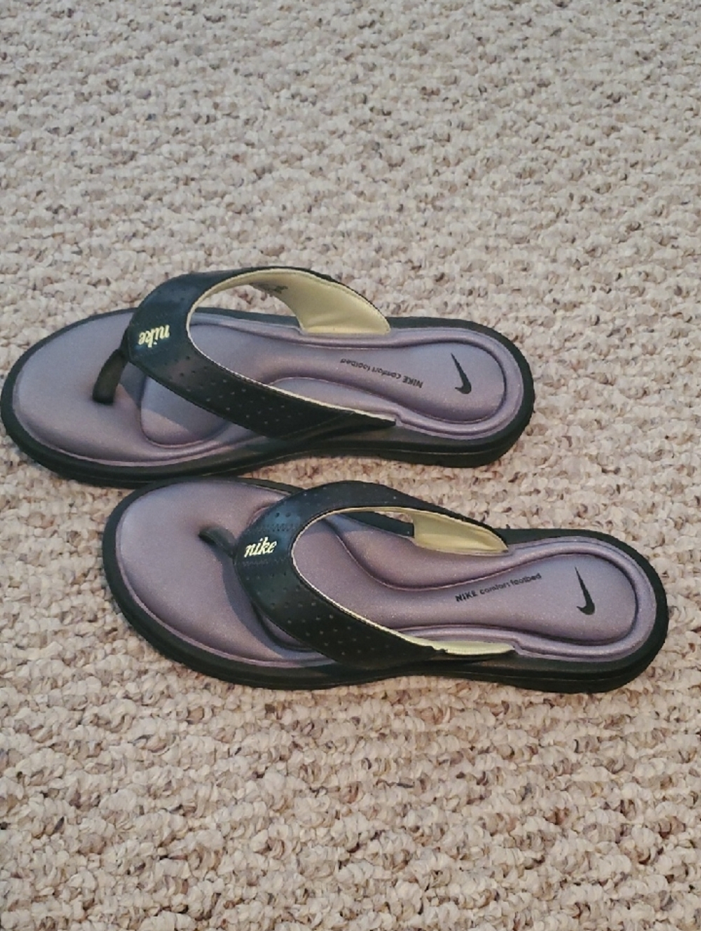 Nike Comfort Flip Flops, Size 7